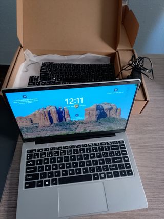 Portátil 14 Windows 11 8GB 256GB SSD