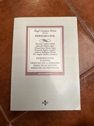 Derecho Civil: Introducción. Fuentes. Derecho d...