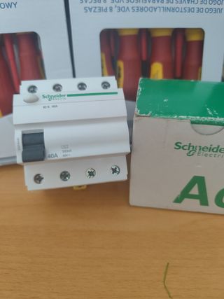 Diferencial Schneider 40A 300mA 400V