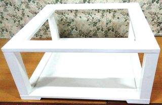 Mesa de centro de madera blanca