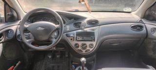 Ford Focus familiar 2003