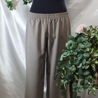 Pantaloni donna eleganti beige elastico