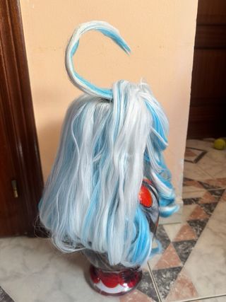 Peluca Furina Genshin Impact Cosplay ya estilizada