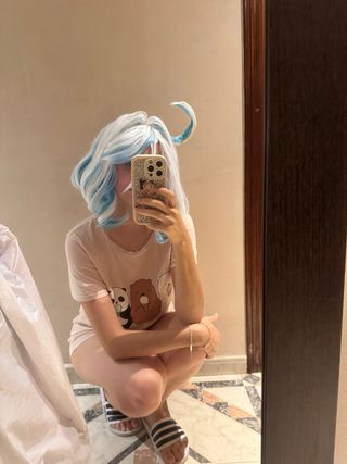 Peluca Furina Genshin Impact Cosplay ya estilizada