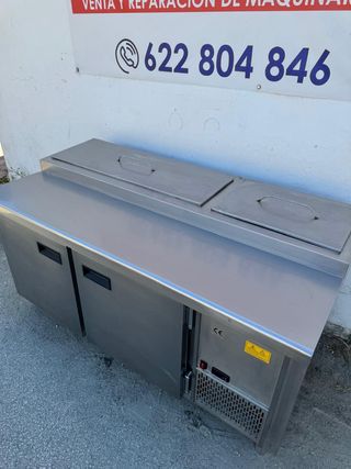 Mesa ensaladera de gran fondo