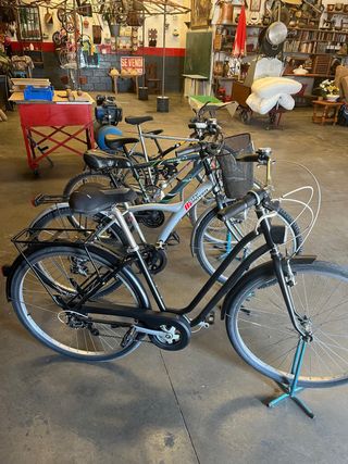 Pack 5 Bicicletas Ciudad y una carretera