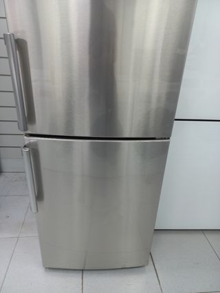 Nevera LG Acero Inoxidable 2.m con garantía 