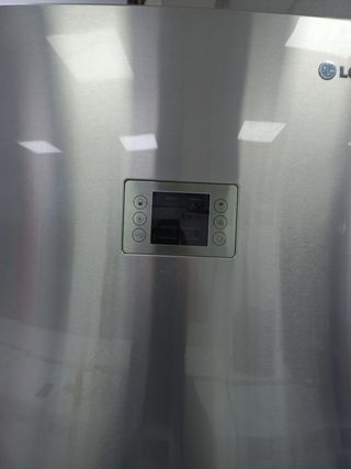 Nevera LG Acero Inoxidable 2.m con garantía 