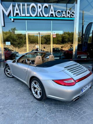 Porsche 911 CARRERA 4 
