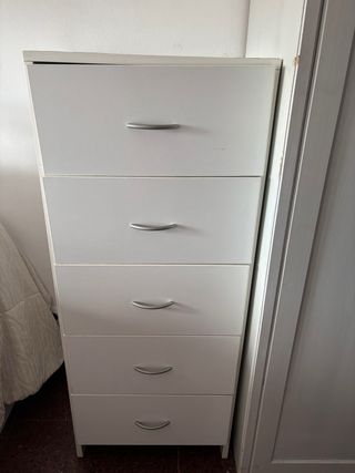 Cajonera blanca de madera