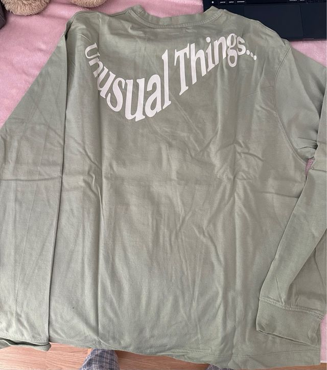 Camiseta Zara verde manga larga