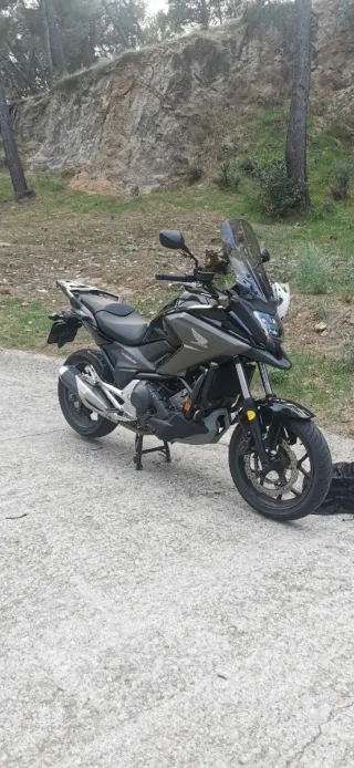 Honda NC750X DCT 2020