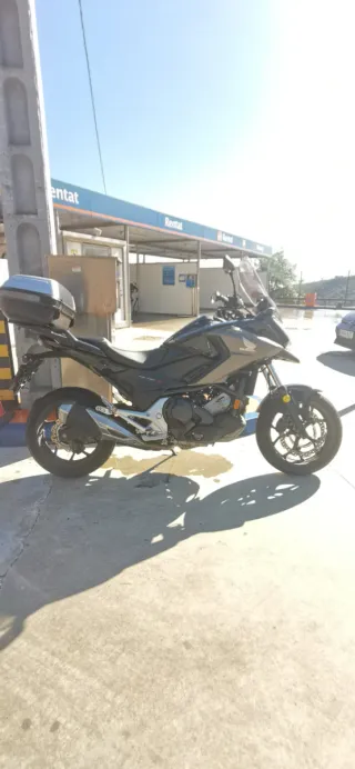 Honda NC750X DCT 2020