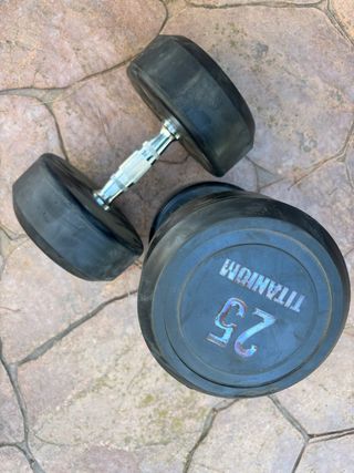 Pareja Mancuernas 2x25 kg Titanium