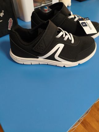 Deportivas Decathlon Niño Talla 35 Nuevas
