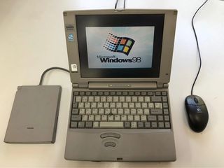 Toshiba Satellite 210CS Portátil Vintage