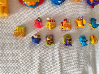 Superzings y Zomlings