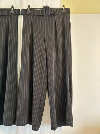 Pantaloni a righe con cintura