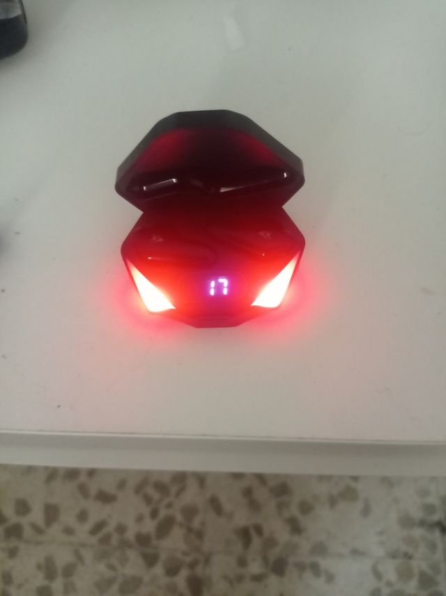 Cascos inalámbricos nuevos 