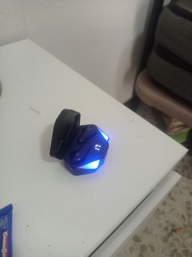 Cascos inalámbricos nuevos 