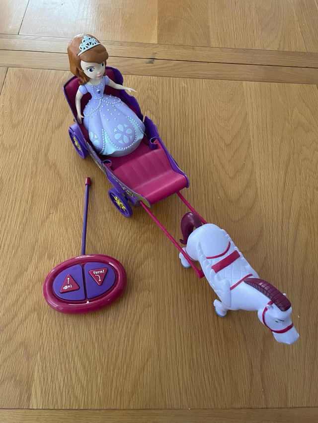 Carruaje teledirigido de Princesa Sofía