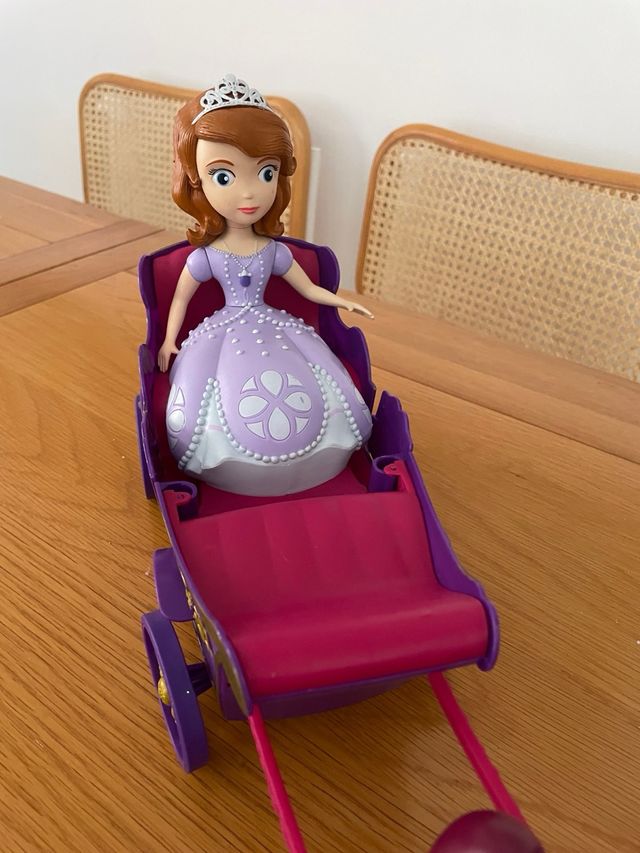 Carruaje teledirigido de Princesa Sofía