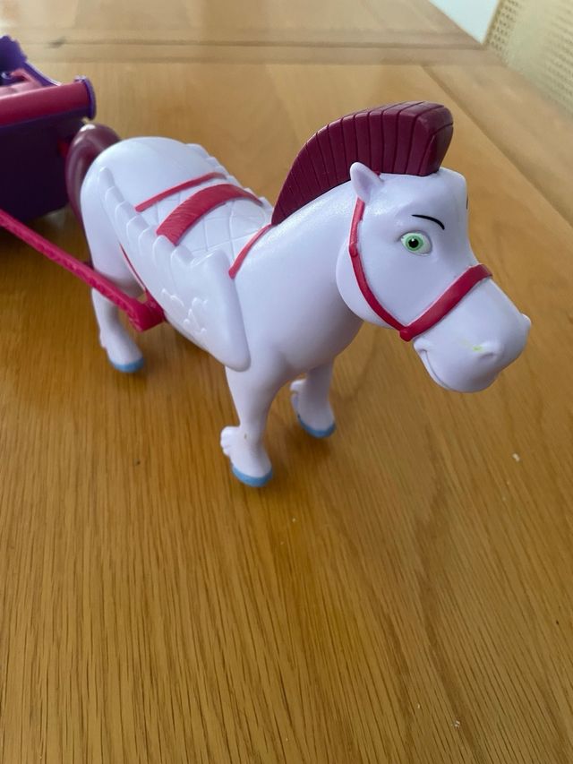 Carruaje teledirigido de Princesa Sofía