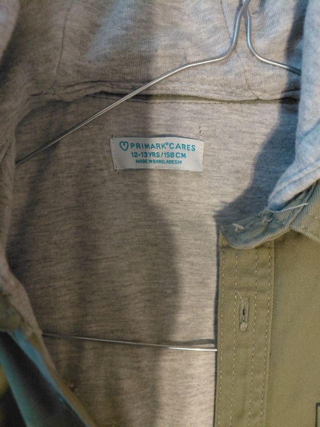 Camisa con capucha Primark Talla 12-13 años