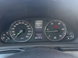 Mercedes-Benz Clase C 220 CDI 150 CV AUTOMATICO