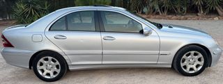 Mercedes-Benz Clase C 220 CDI 150 CV AUTOMATICO