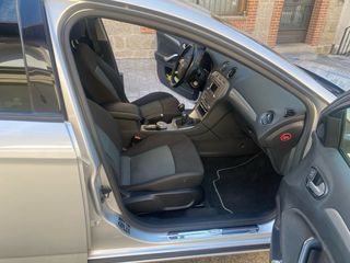 Ford Mondeo 2010