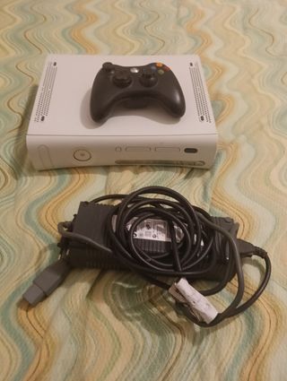 Xbox 360 Arcade Bianca
