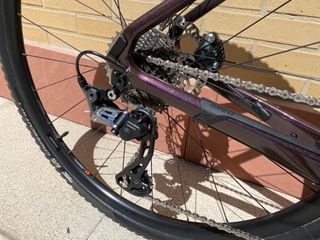 Bicicleta Giant Revolt Advanced 2 (2021)