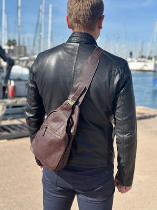 Bolso de hombro de cuero autentico Nuevo 