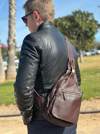 Bolso de hombro de cuero autentico Nuevo 