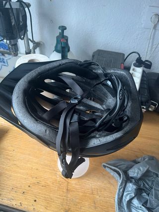 Casco de bicicleta Giro negro