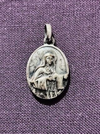 Medalla relicario antigua Beata Vicenta María