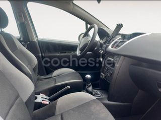 Peugeot 207 2007