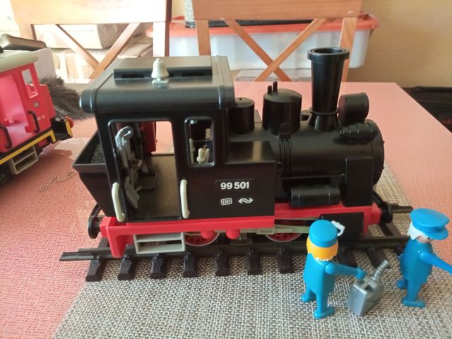 Locomotiva Playmobil con figure e accessori