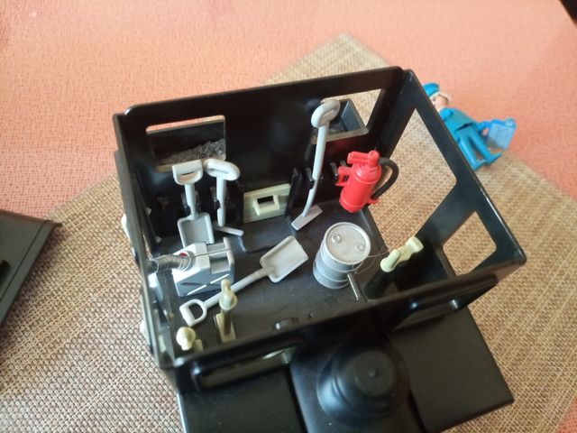 Locomotiva Playmobil con figure e accessori