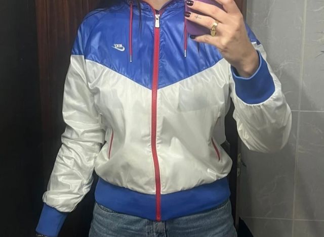 Chaqueta Nike Talla L Azul y Blanca