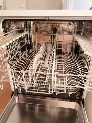 Lavavajillas Zanussi como nuevo