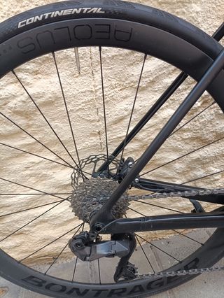 Trek Madone Gen 8 Ultegra Di2 12v 
Talla M L