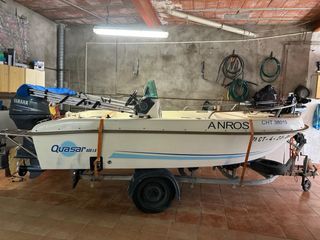 Barco Quasar 405 LX con motor 30hp