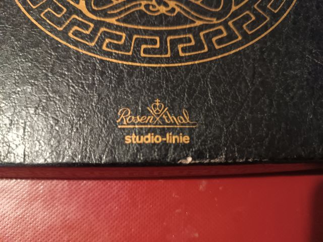 Piatto decorativo porcellana farfalle  Versace