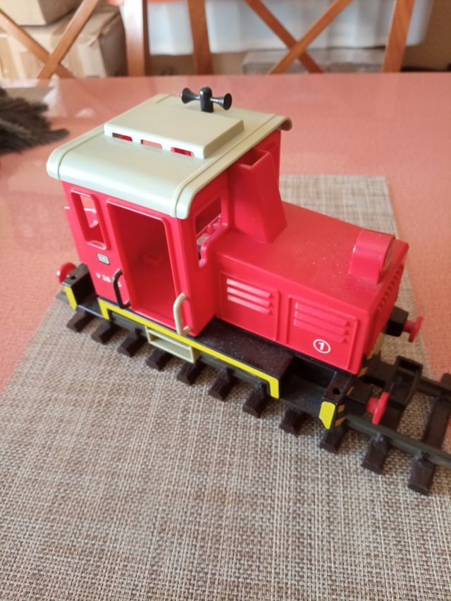 Locomotiva Playmobil rossa