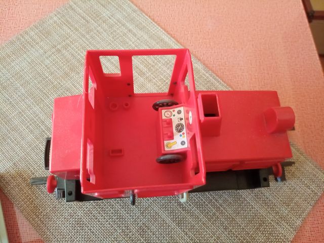 Locomotiva Playmobil rossa