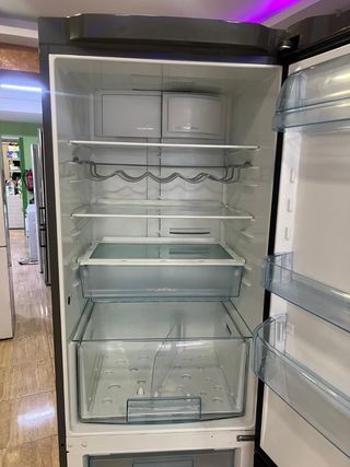 Nevera Electrolux No Frost Clase A+ con garantia 