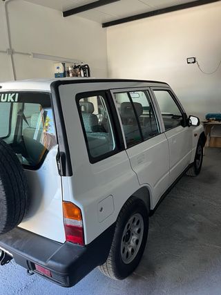 Suzuki Grand Vitara 2000