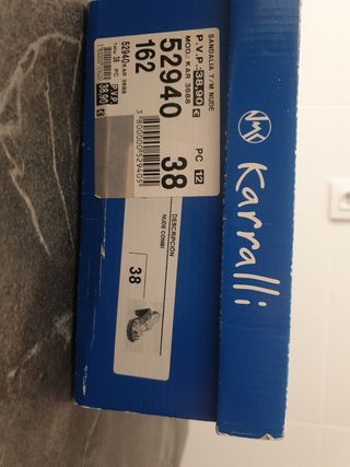 Zapatos de piel con tiras y plataforma